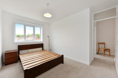 161 Victoria Park...