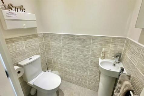 Cloaks Wc