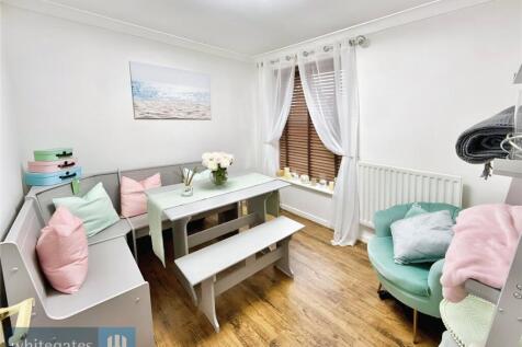 Study/ Bedroom