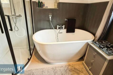 Tub