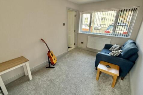 Playroom/ Bedroom 4