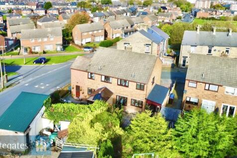 Close To Town Centre