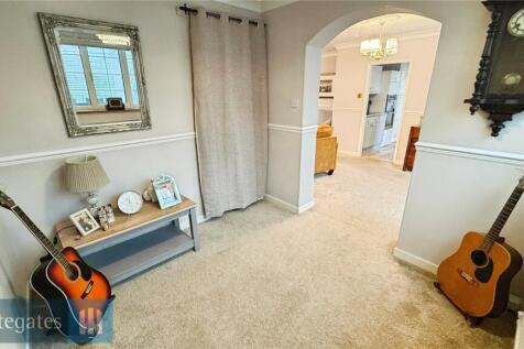 Dining/Sitting Room