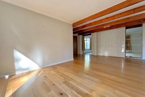 Sitting/Dining Room