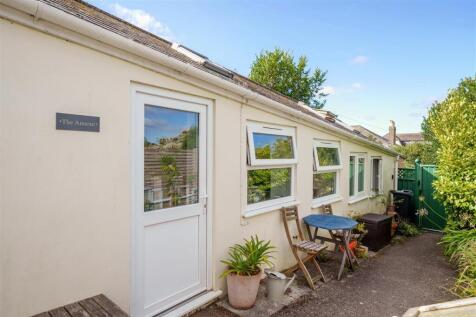 DETACHED ANNEXE
