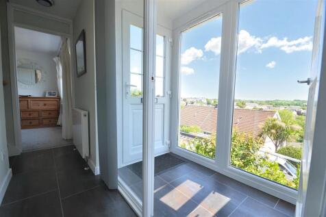 ENTRANCE PORCH