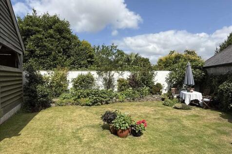 REAR GARDENS