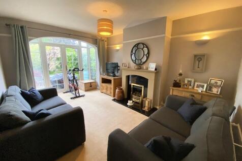 Reception room tw...