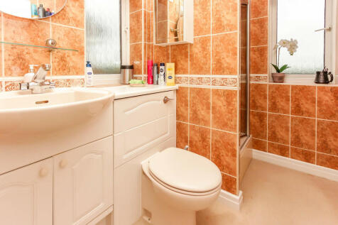 Ensuite Shower Ro...