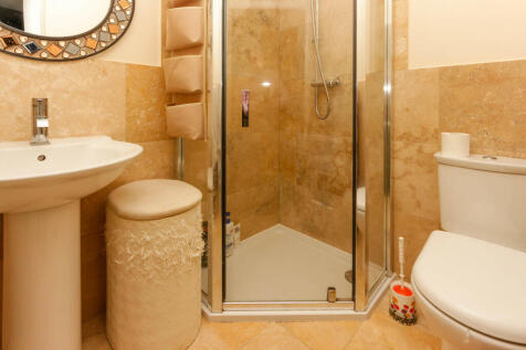 Ensuite Shower Ro...