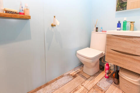 Ensuite Shower Ro...