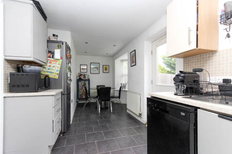 Kitchen/Dining Ro...