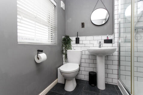 Ensuite Shower Ro...