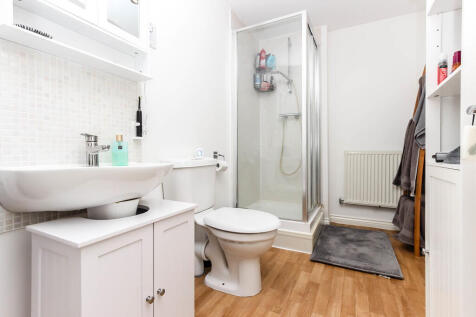 Ensuite Shower Ro...