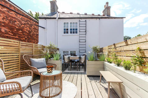 Garden Terrace