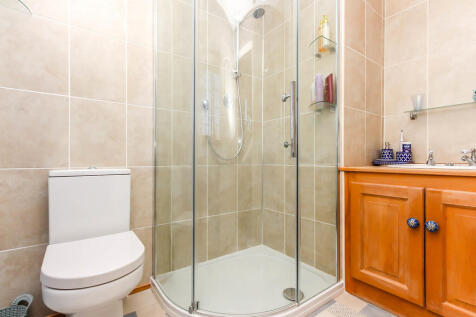 Ensuite Shower Ro...