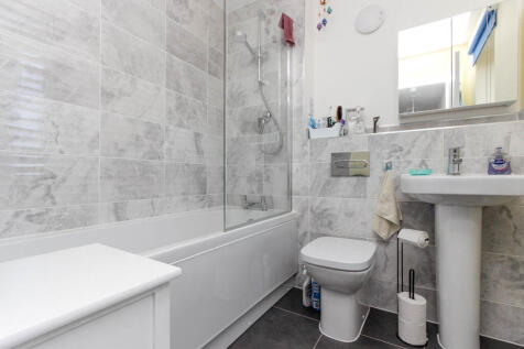 Ensuite Shower Ro...