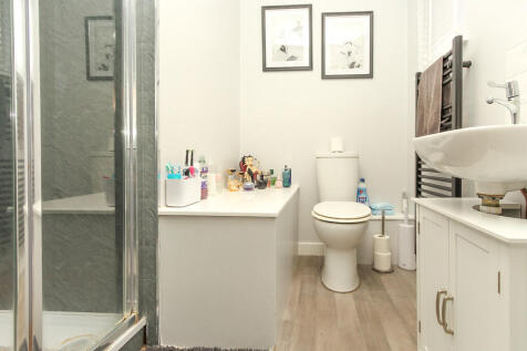 Ensuite Shower Ro...
