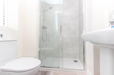 Ensuite Shower Ro...