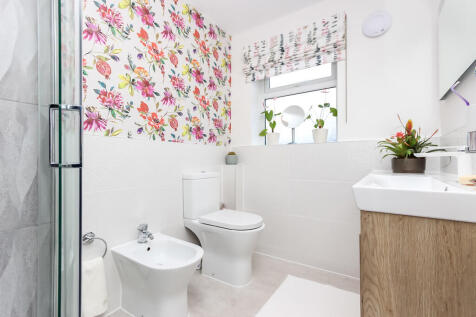 Ensuite Shower Ro...