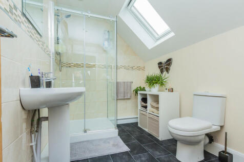 Ensuite Shower Ro...