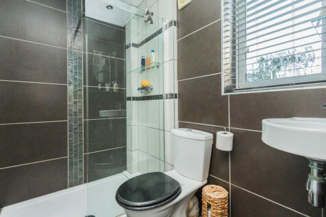 En Suite Shower R...