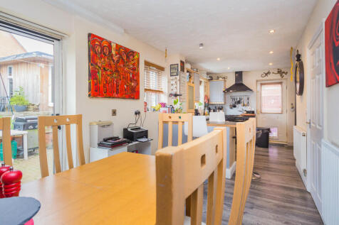 Kitchen/Dining Ro...