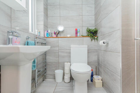 En Suite Shower R...