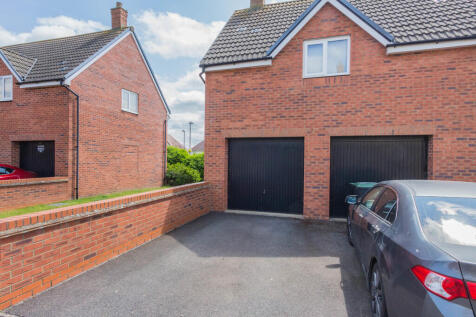 Garage and Off Ro...