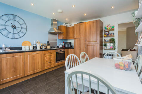 Kitchen/Dining Ro...