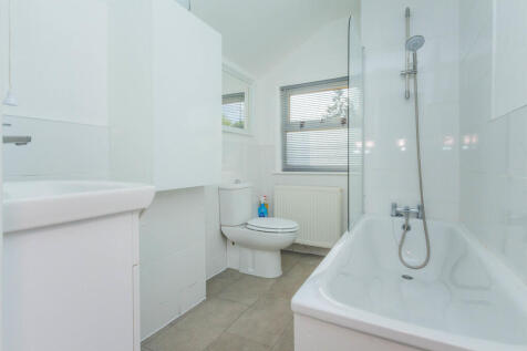 En Suite Bathroom