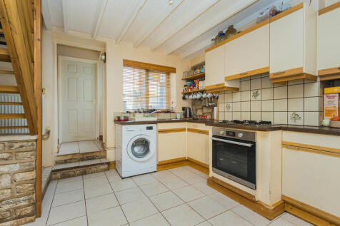 Kitchen/Breakfast...