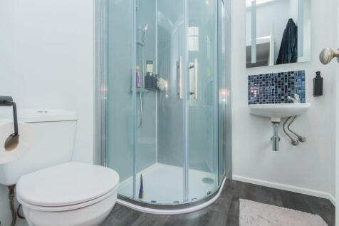 En Suite Shower R...