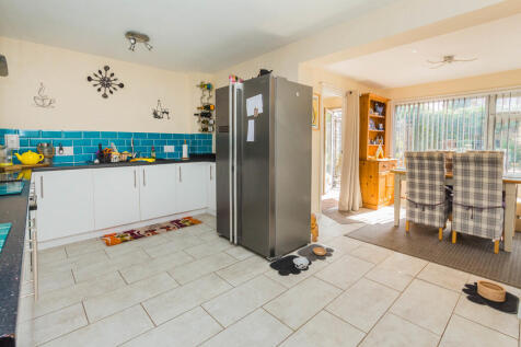 Kitchen/Dining Ro...