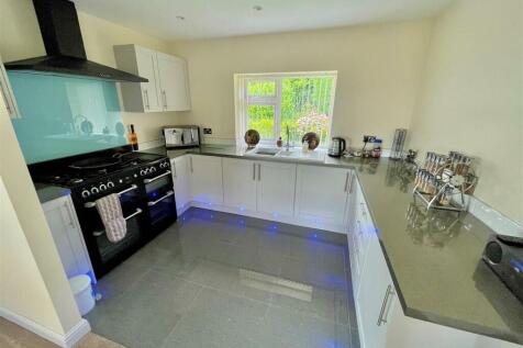 Kitchen/Family Room