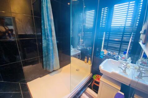 Ensuite Shower Room