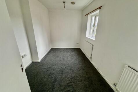 Sitting Room/ Downstairs Bedroom