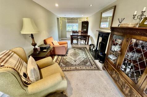 Dining/ sitting Room