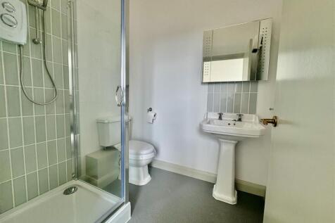 En Suite Shower Room