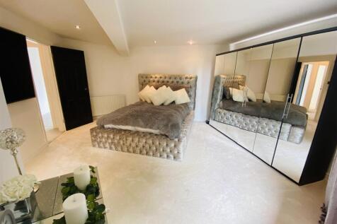 Principle Bedroom