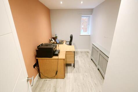 ADDITIONAL ROOM