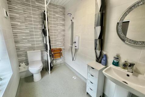 WET ROOM