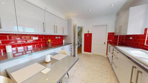 NEW KITCHEN