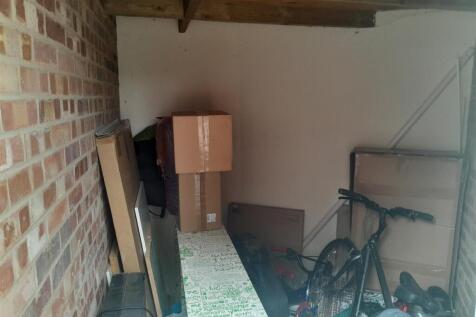 shed 2.jpg