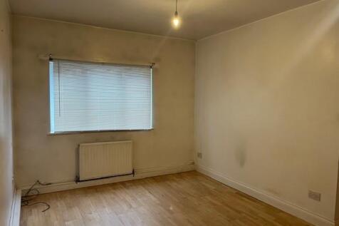 frontroom.jpg