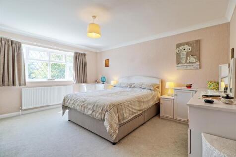 IMG_0995_6_7_easyHDR-interior3.jpg
