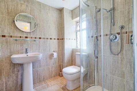 IMG_1004_5_6_easyHDR-interior3.jpg