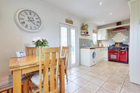 IMG_9958_59_60_easyHDR-interior3.jpg