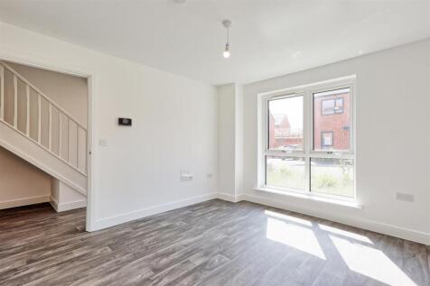 IMG_3073_4_5_easyHDR-interior3.jpg