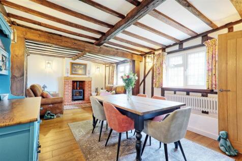 IMG_3315_6_7_easyHDR-interior3.jpg